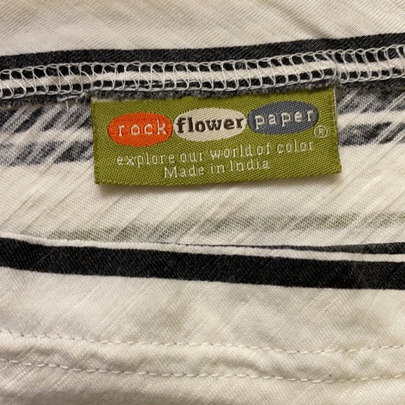 Rock Flower Paper Ivory & Black Striped Poncho - Picture 6 of 6